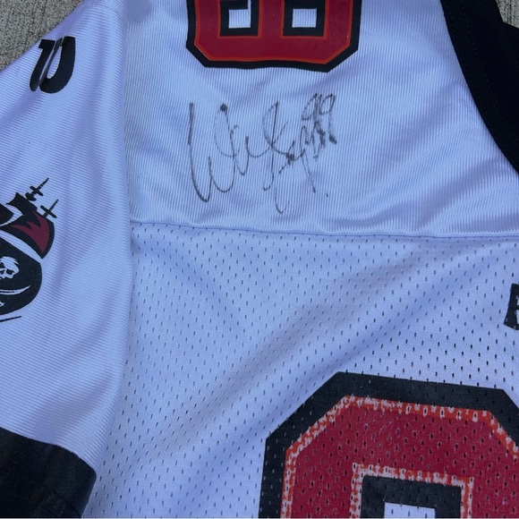 Warren Sapp 99 Autographed White Jersey Wilson L Size 14-16 Tampa Bay Buccaneers - Picture 2 of 11